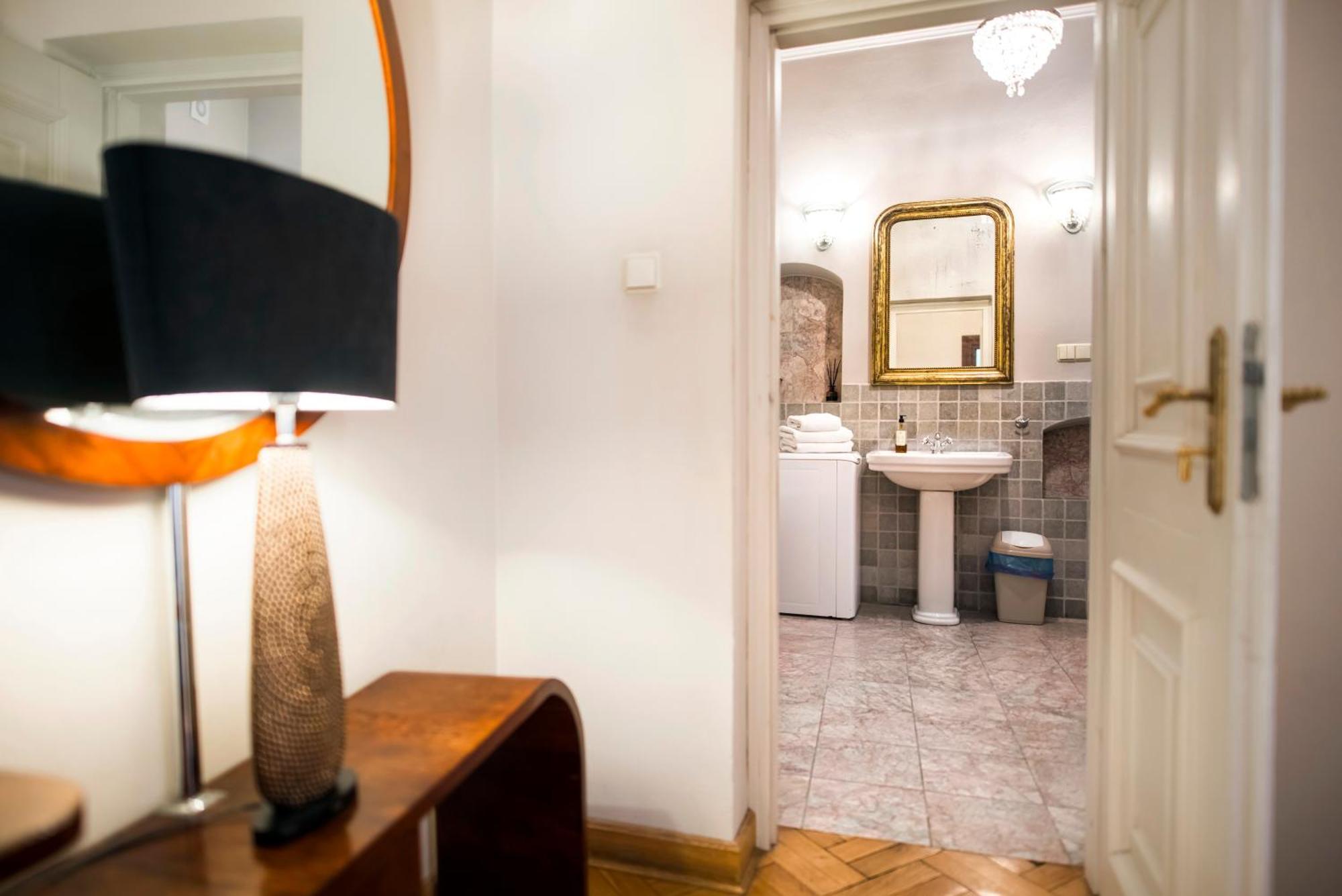 Apartamenty Kamienica Muzykow Old Town Люблин Экстерьер фото